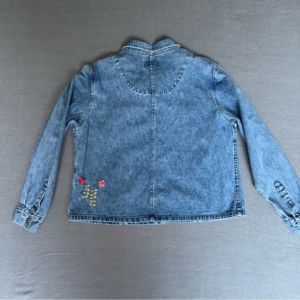 Christopher‎ & Banks Blue Button Down embroidered Grandmacore Shirt size L - Picture 4 of 16